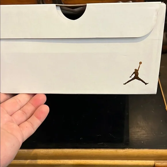 AIR JORDAN 1 LOW LT IRON ORE SIREN RED SIZE 9.5 MENS 11.5 WOMENS - Picture 14 of 14